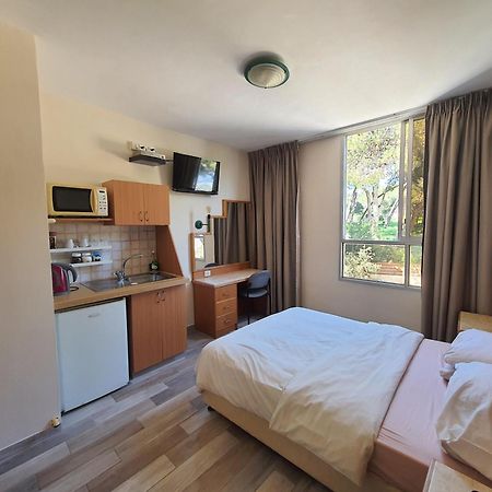 Marom Residence Romema Хайфа Екстериор снимка