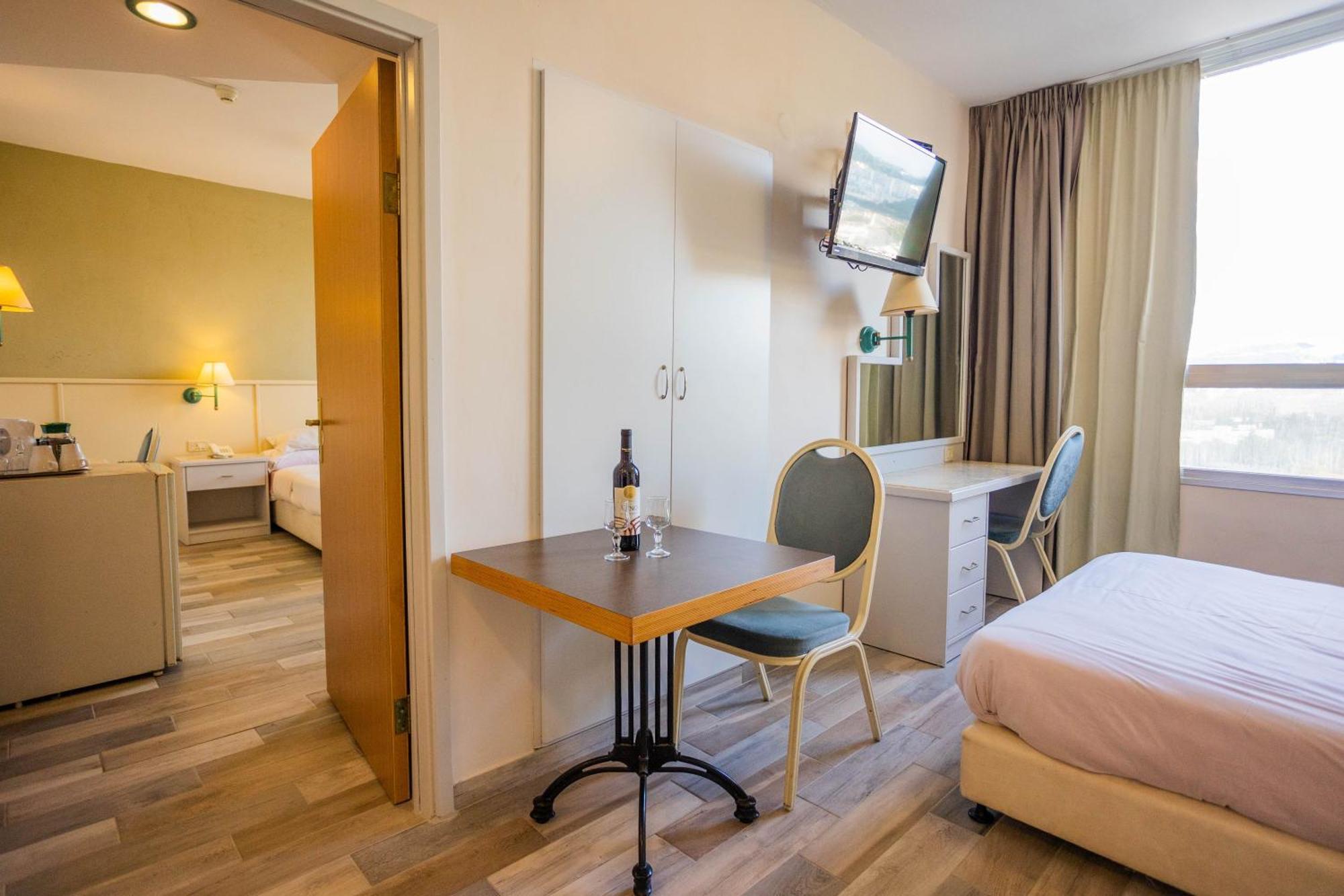 Marom Residence Romema Хайфа Екстериор снимка